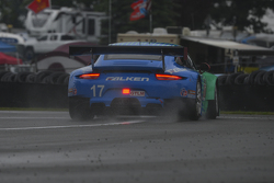#17 Team Falken Tire Porsche 911 GT3 RSR: Wolf Henzler, Bryan Sellers