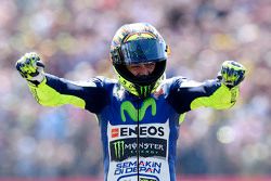 Le vainqueur Valentino Rossi, Yamaha Factory Racing