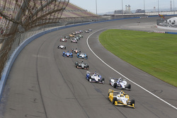 Simon Pagenaud, Team Penske Chevrolet lidera o grid