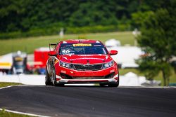 #36 Kinetic Motorsports / Kia Racing Kia Optima: Ben Clucas