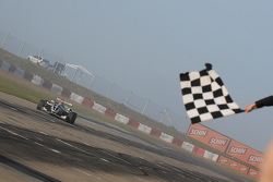 Piquet vence outra em Santa Cruz do Sul