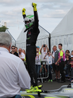 Nelson Piquet Jr., China Racing