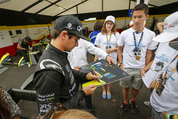 Champion Nelson Piquet Jr., China Racing