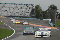 #33 Riley Motorsports SRT Viper GT3-R: Ben Keating, Jeroen Bleekemolen