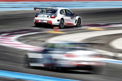 Себастьен Лёб, Citroën C-Elysée WTCC, Citroën World Touring Car team