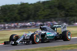 Lewis Hamilton, Merecdes
