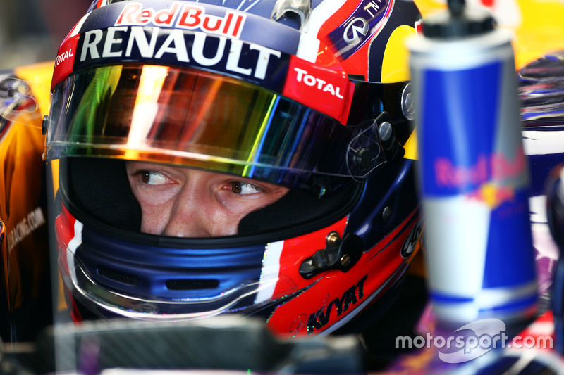 Daniil Kvyat, Red Bull Racing RB11