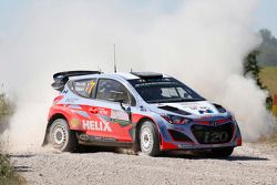 Thierry Neuville and Nicolas Gilsoul, Hyundai i20 WRC, Hyundai Motorsport