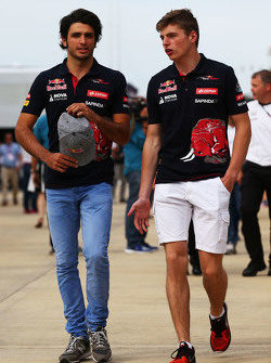 Карлос Сайнс мл., Scuderia Toro Rosso и Макс Ферстаппен, Scuderia Toro Rosso