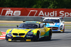 #77 BMW Sports Trophy Team Brasil BMW Z4: Valdeno Brito, Atila Abreu