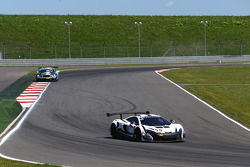 #55 Attempto Racing McLaren 650 S GT3: Rob Bell, Kevin Estre