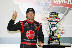 El ganador de la carrera, Austin Dillon, Richard Childress Racing Chevrolet