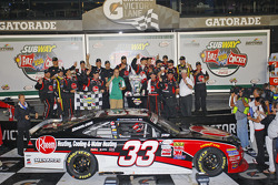 El ganador de la carrera, Austin Dillon, Richard Childress Racing Chevrolet