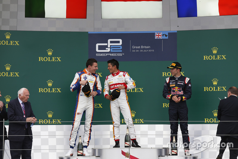 Silverstone 2015: Rio Haryanto dan Campos Racing juara, Pierre Gasly dan DAMS podium ke-3