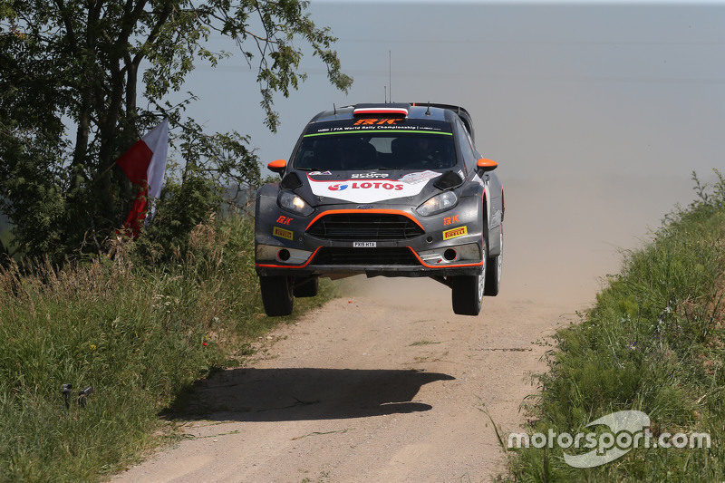 Robert Kubica dan Maciek Szczepaniak, Ford Fiesta WRC