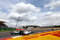 Lewis Hamilton, Mercedes AMG F1 Team et Valtteri Bottas, Williams F1 Team