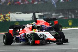 Roberto Merhi, Manor F1 Team in the rain.