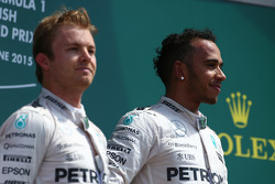 2nd place Nico Rosberg, Mercedes AMG F1 W06 with 1st pplace Lewis Hamilton, Mercedes AMG F1.