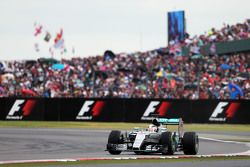 Льюис Хэмилтон, Mercedes AMG F1 W06