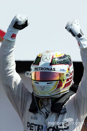 Ganador, Lewis Hamilton, Mercedes AMG F1 celebra