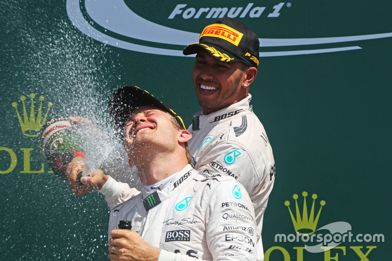 Mercedes: 7 victorias seguidas en 2015