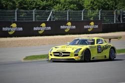 Mercedes SLS GT3 экипажа Алексея Карачёва и Кристофа Бушю