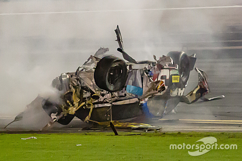 Austin Dillon, Richard Childress Racing Chevrolet in huge crash at the finish