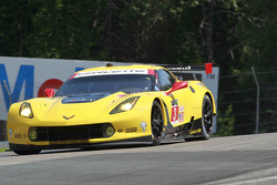 #3 Corvette Racing Chevrolet Corvette C7.R: Jan Magnussen, Antonio Garcia