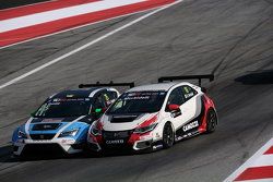 Gianni Morbidelli, Honda Civic TCR, West Coast Racing and Stefano Comini, SEAT Leon, Target Competition