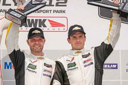 Les vainqueurs en GTLM Jan Magnussen, Antonio Garcia, Corvette Racing