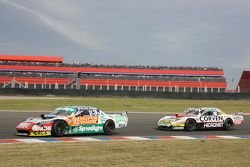 Facundo Ardusso, Trotta Competicion Dodge and Juan Marcos Angelini, UR Racing Dodge