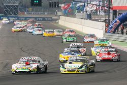 Juan Marcos Angelini, UR Racing Dodge and Omar Martinez, Martinez Competicion Ford and Luis Jose di