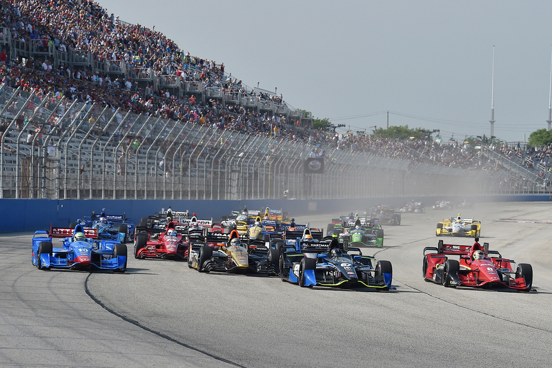 Départ : Josef Newgarden, CFH Racing Chevrolet mène