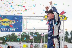 Race winner William Byron