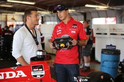 Chris Soules de el Bachelor y Graham Rahal, Rahal Letterman Lanigan Racing