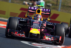 Daniil Kvyat, Red Bull Racing RB11