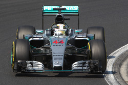 Льюис Хэмилтон, Mercedes AMG F1 W06