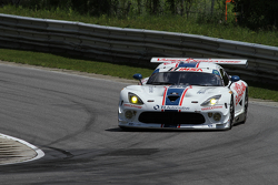 #33 Riley Motorsports SRT Viper GT3-R: Ben Keating, Jeroen Bleekemolen