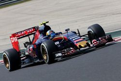 Карлос Сайнс мл., Scuderia Toro Rosso