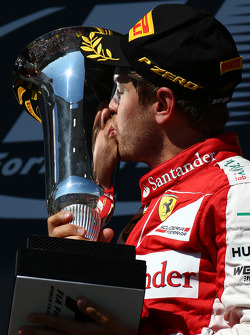 El ganador, Sebastian Vettel, Ferrari