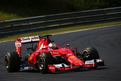 Sebastian Vettel, Ferrari SF15-T