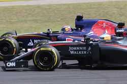 Fernando Alonso, McLaren Honda and Max Verstappen, Scuderia Toro Rosso