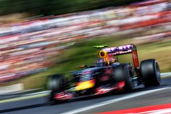 Daniil Kvyat, Red Bull Racing RB11