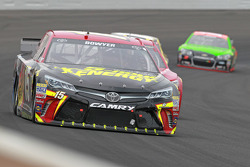 Clint Bowyer, Michael Waltrip Racing Toyota