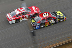 Austin Dillon, Richard Childress Racing Chevrolet and Clint Bowyer, Michael Waltrip Racing Toyota