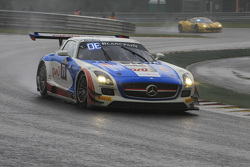 #71 GT Russian Team Mercedes SLS AMG GT3: Alexey Vasilyev, Marko Asmer, Alon Day, Lewis Plato