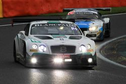 #8 Bentley Team M-Sport Bentley Continental GT3: Maximilian Buhk, Andy Soucek, Maxime Soulet