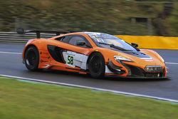 #58 Von Ryan Racing McLaren 650S: Shane van Gisbergen, Rob Bell, Kevin Estre
