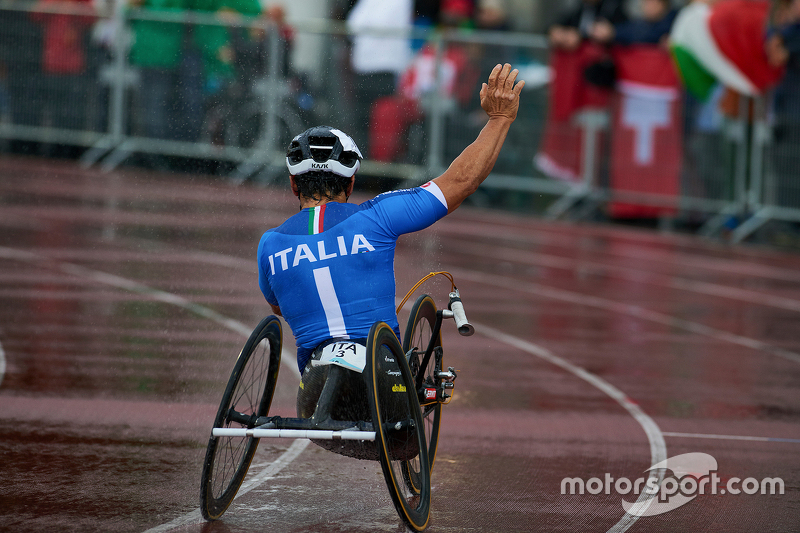 Alex Zanardi berkompetisi di UCI Para-cycling World Championship