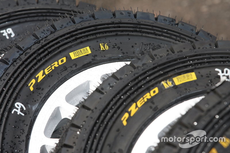 Pirelli tires